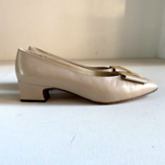 Vintage Bally Switzerland Bow Detail Low Heel Leather Loafers 6.5 Extra Wide. - Picture 4 of 13